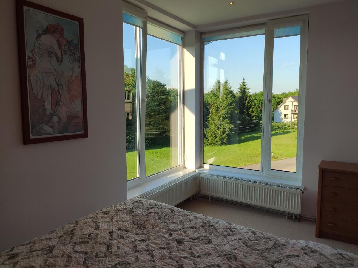 Spacious & Cozy Apartment With Forest View Zapyskis Dış mekan fotoğraf