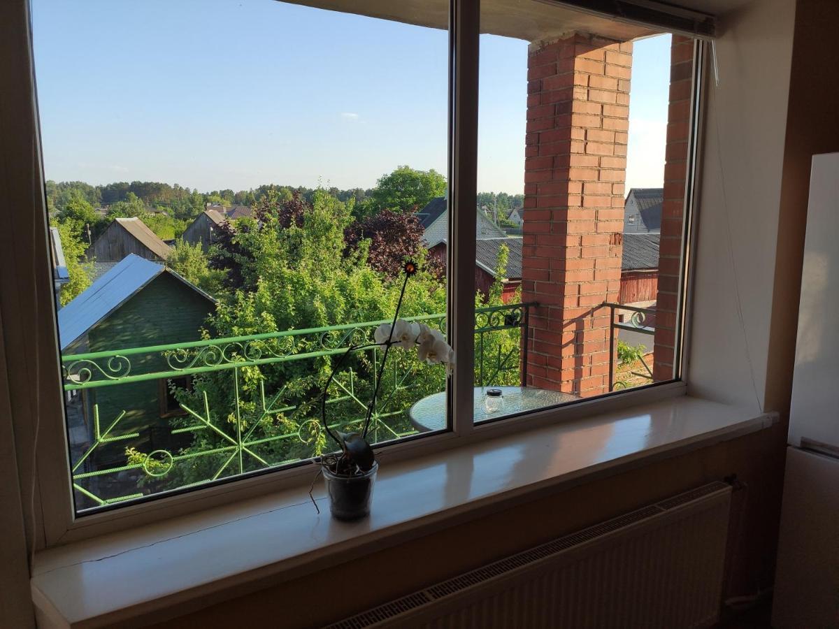 Spacious & Cozy Apartment With Forest View Zapyskis Dış mekan fotoğraf