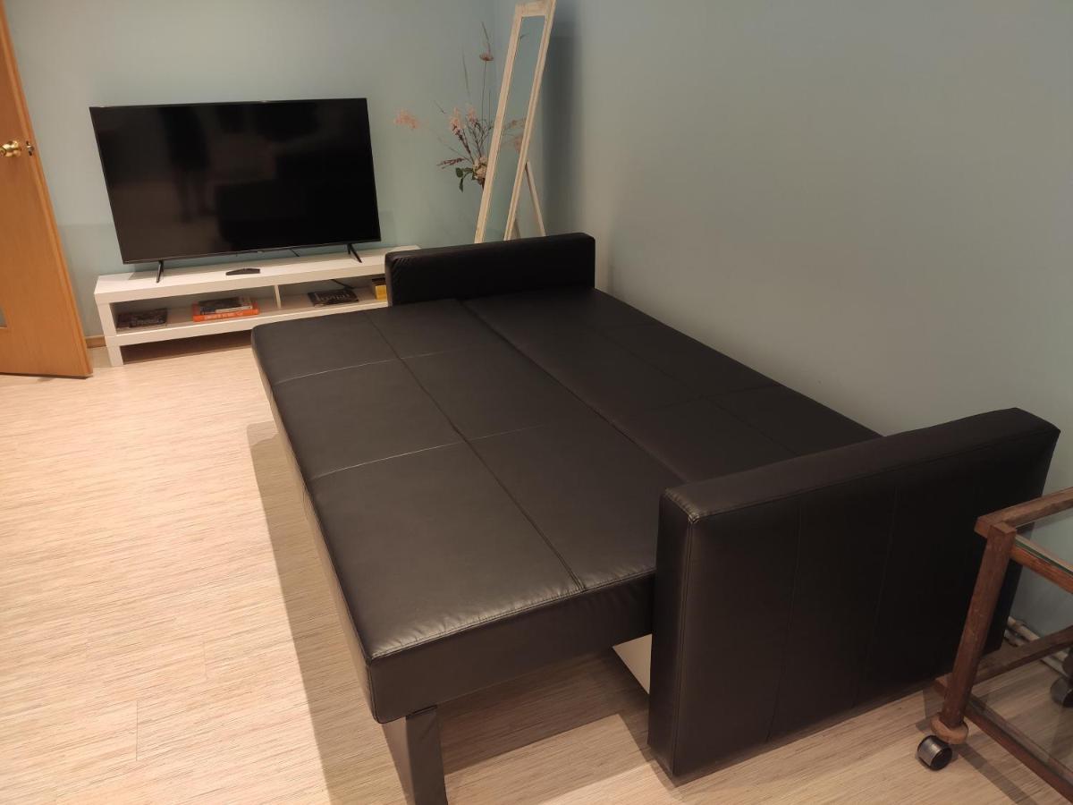 Spacious & Cozy Apartment With Forest View Zapyskis Dış mekan fotoğraf