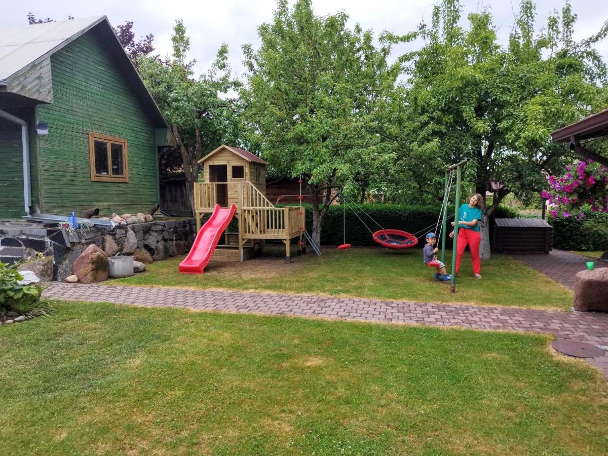 Spacious & Cozy Apartment With Forest View Zapyskis Dış mekan fotoğraf